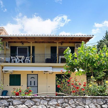 Vardia Studio B Mikros Gialos Buitenkant foto